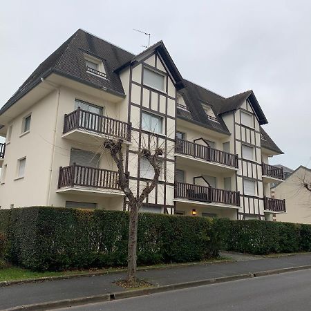 Les Ormes 17 Apartment Улгат Екстериор снимка