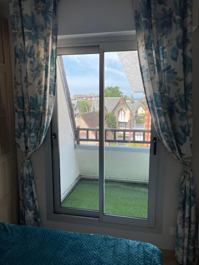 Les Ormes 17 Apartment Улгат Екстериор снимка